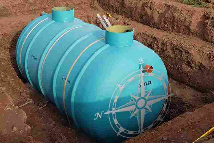 As per vastu position of septic tank