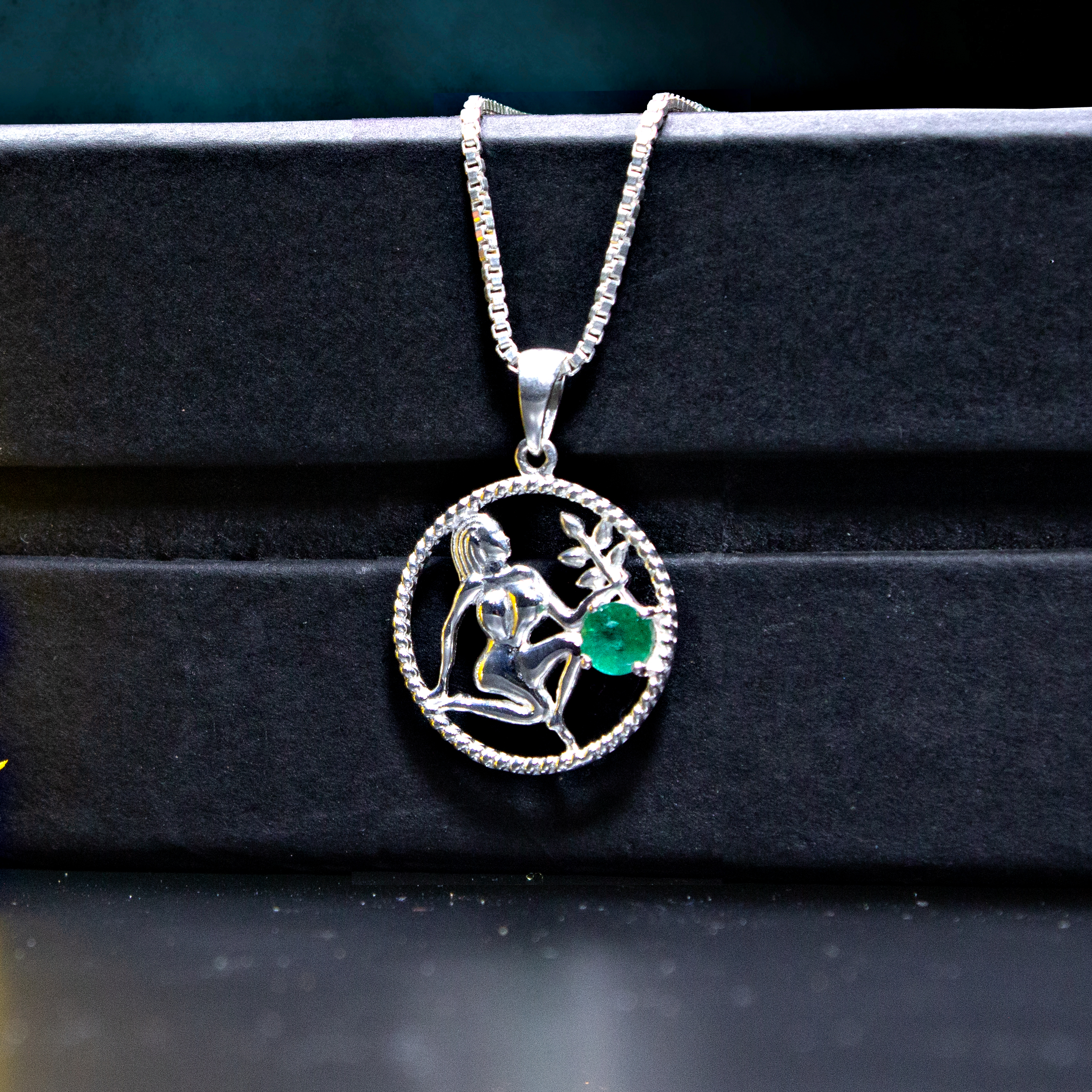 VIRGO PENDANT