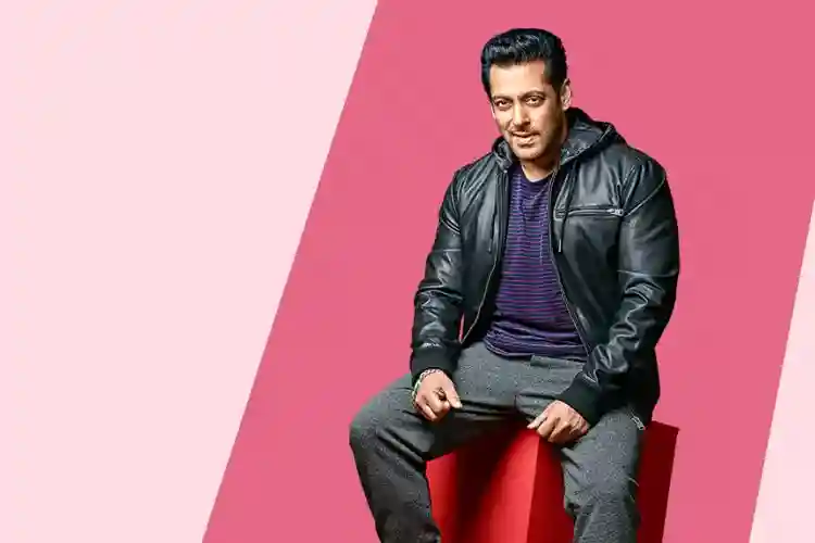 Tiger Meets Ghost! Salman Khan Poses With Shiva Rajkumar While Promoting  Their Films | Hindi News, Times Now