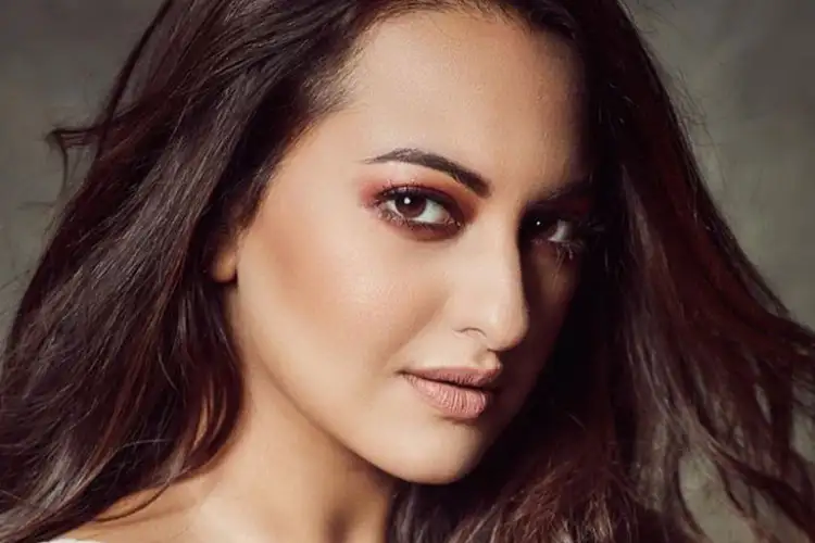 Is Sonakshi All Set To Enter in Salman Khan’s Family? Know The Astro Side
